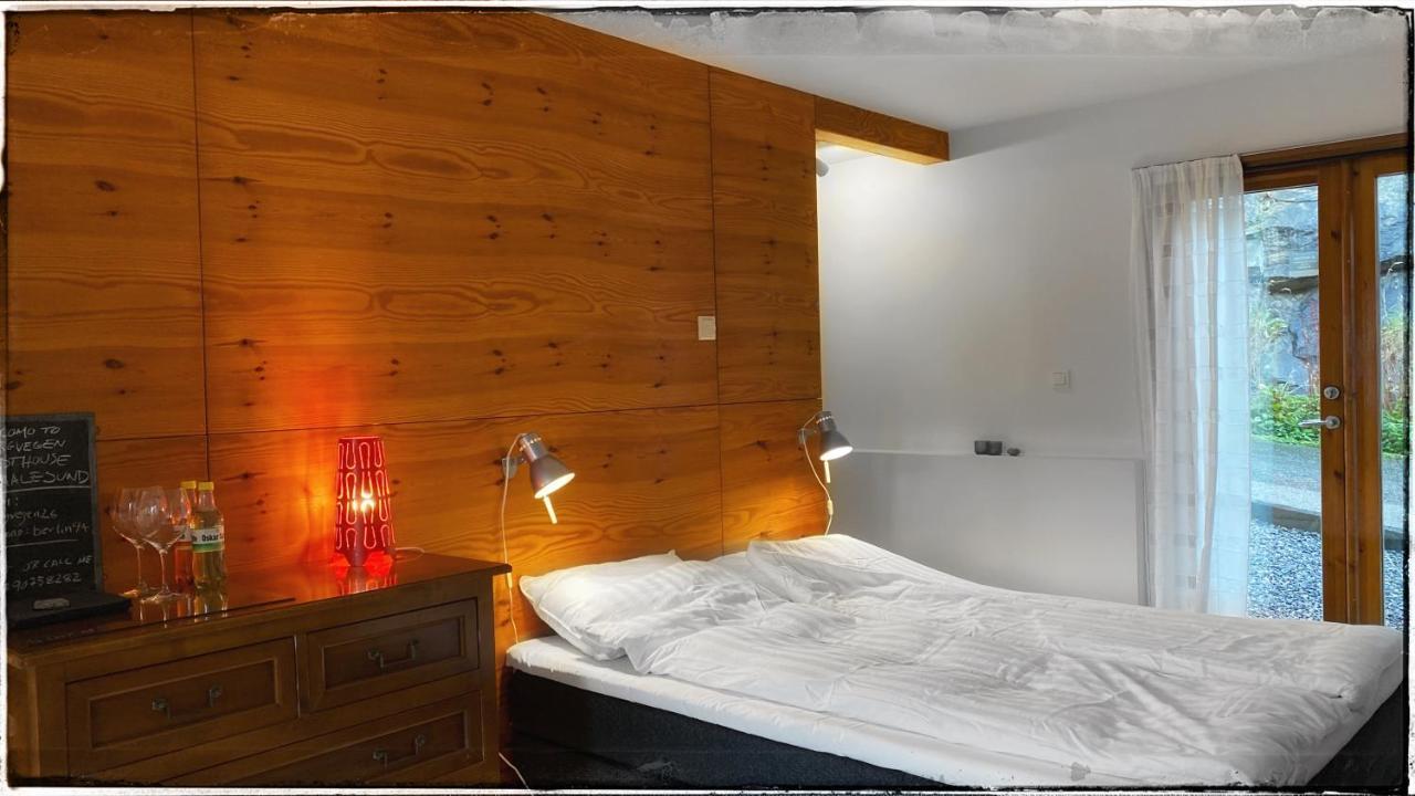 Bergvegen Guesthouse Aalesund Bagian luar foto